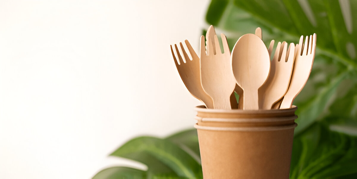 Wooden cutlery